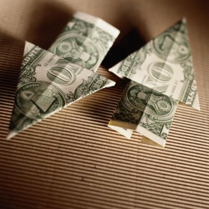 PHOTO: Thinkstock.com. Origami Up and Down Arrows